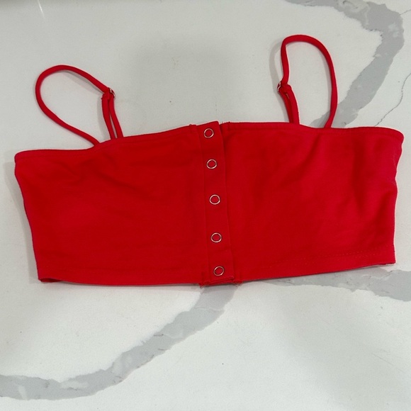 Privacy Please Goldman Ribbed Snap crop top red small - Picture 2 of 7